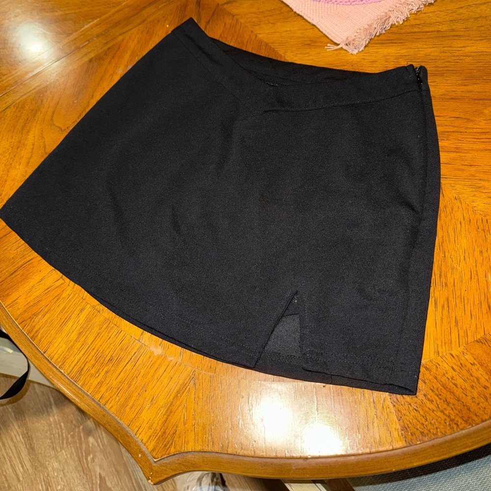 Black Mini Skort Medium